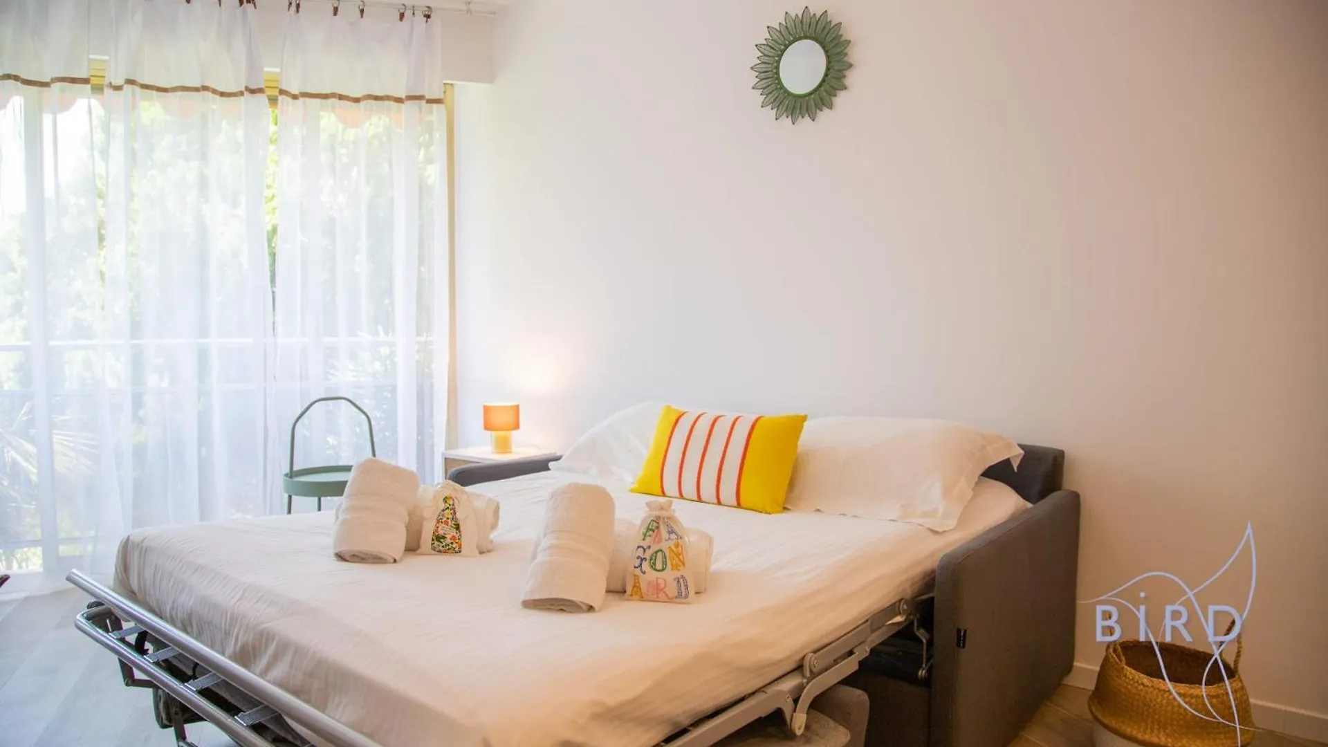 Studio With Swimming Pool In Juan Les Pins Antibes France